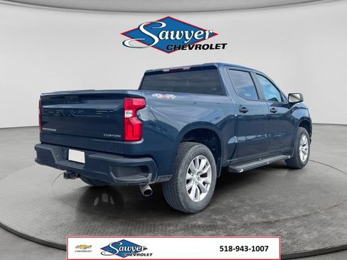 Used 2020 Chevrolet Silverado 1500 Custom w/ Custom Value Package AWD/4WD image 5