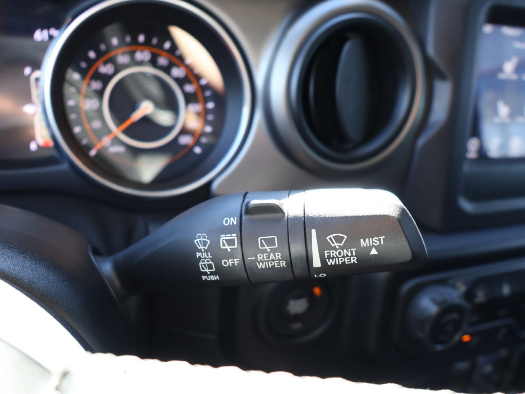 Used 2020 Jeep Wrangler Unlimited Sport S AWD/4WD image 17