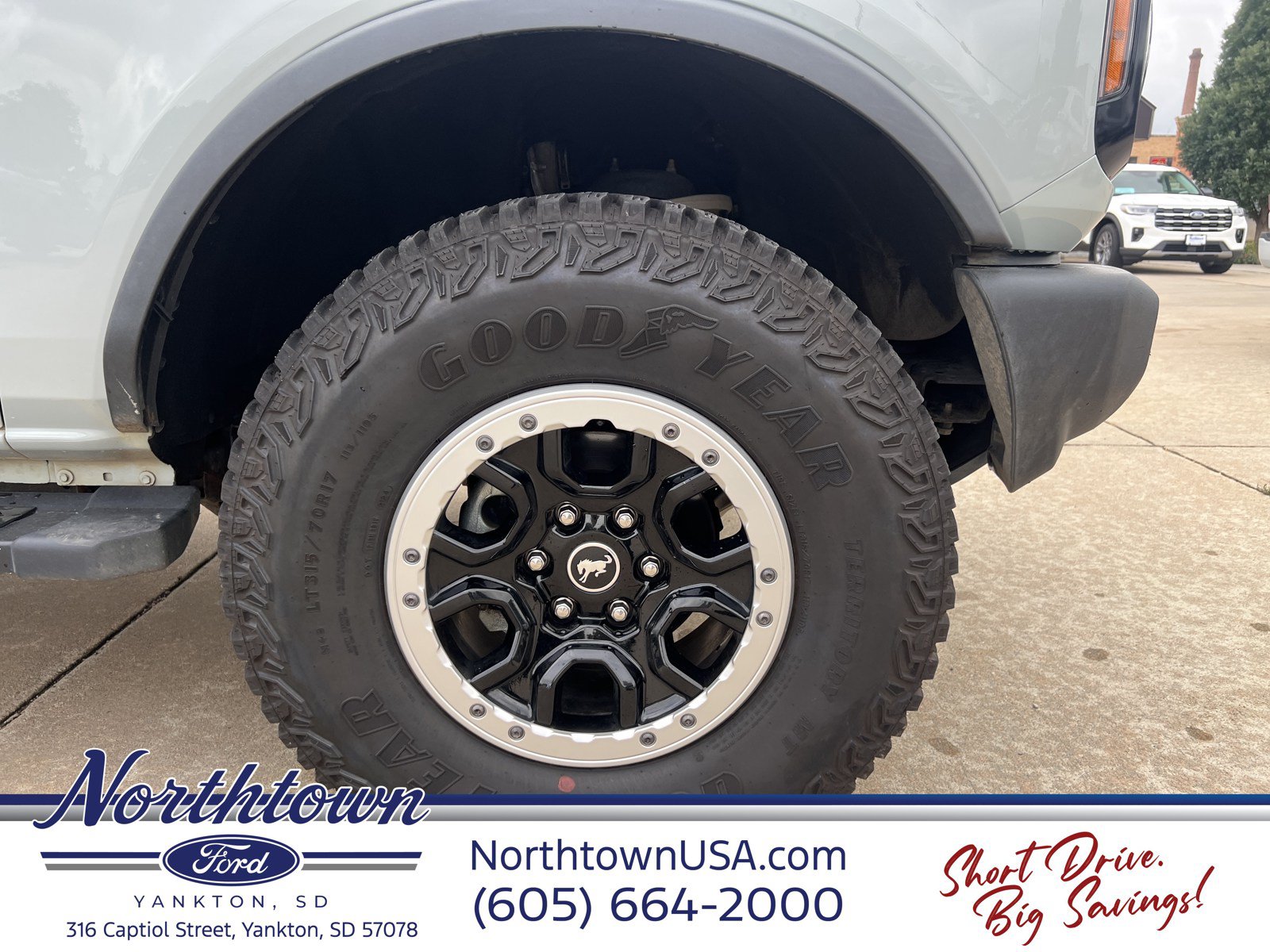 Used 2021 Ford Bronco Outer Banks w/ Sasquatch Package AWD/4WD image 10