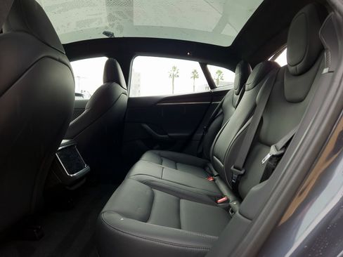 Used 2023 Tesla Model S Plaid image 20