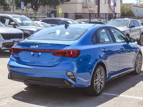 Certified 2023 Kia Forte GT-Line FWD image 9