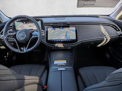New 2026 Mercedes-Benz E 350 4MATIC Sedan image 16