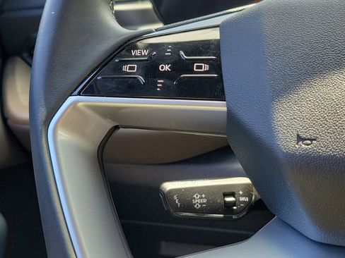 Certified 2025 Audi Q5 Premium w/ Convenience Package image 9