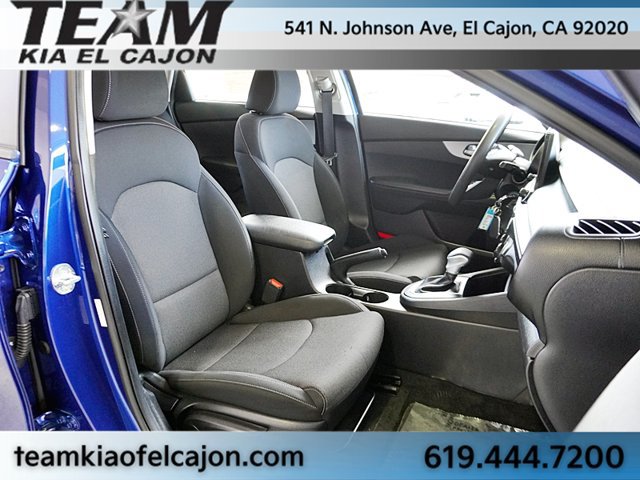 Certified 2022 Kia Forte LXS FWD image 13