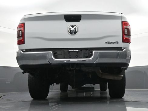 Used 2024 RAM 2500 Tradesman w/ Chrome Appearance Group AWD/4WD image 28
