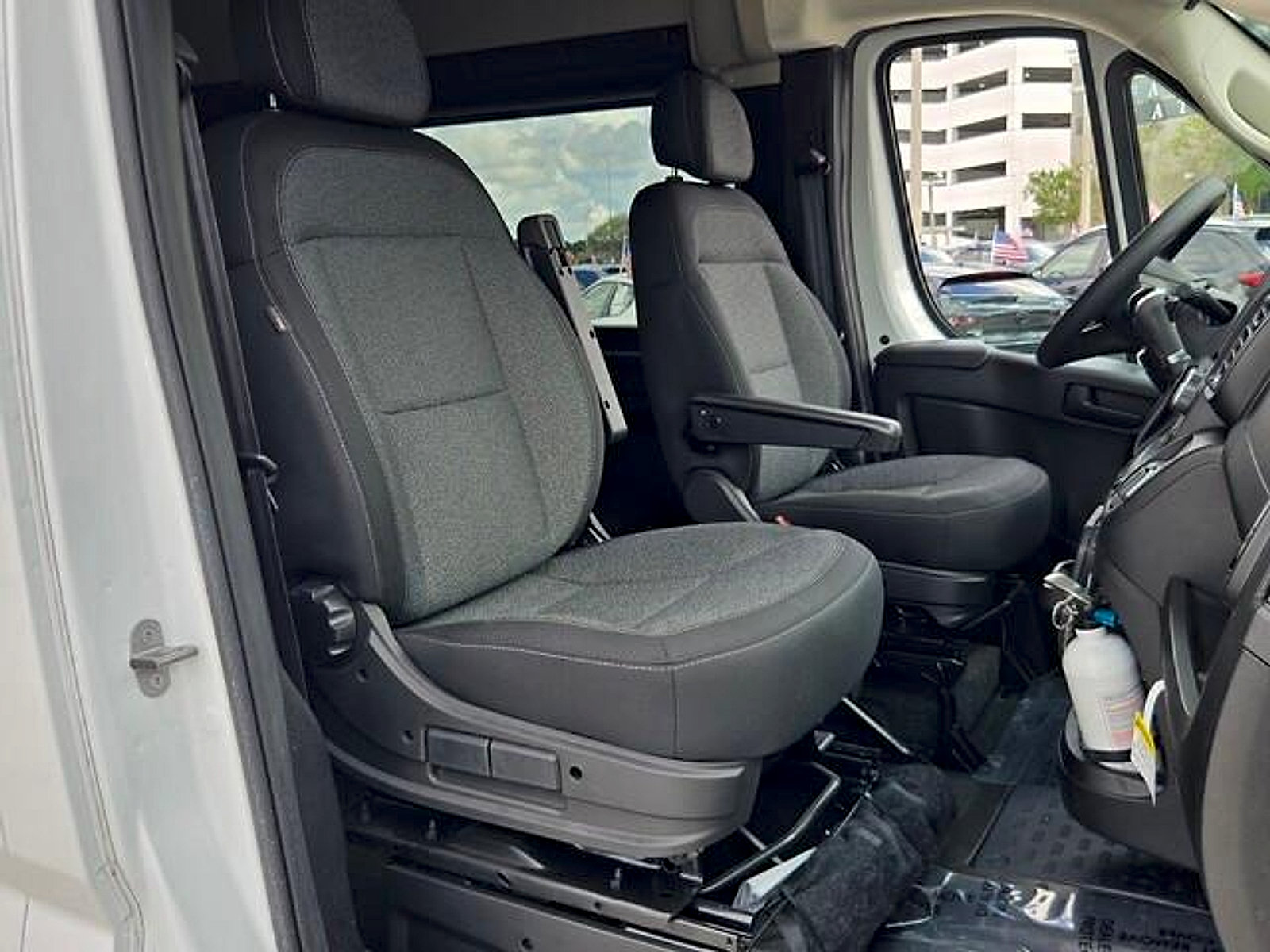 Used 2023 RAM ProMaster 3500 FWD image 19