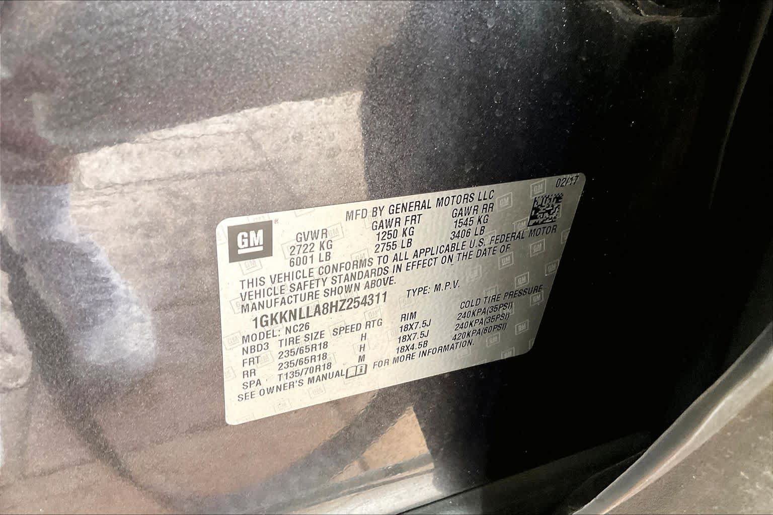 Used 2017 GMC Acadia SLE FWD image 34