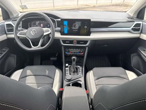 New 2025 Volkswagen Taos SEL AWD/4WD image 14