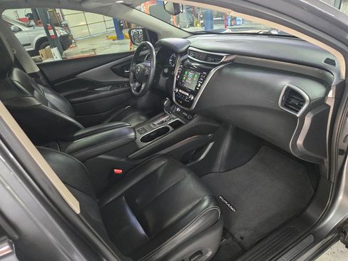 Used 2020 Nissan Murano SL w/ Moonroof Package image 24