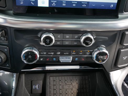 Used 2023 Ford F150 Lariat w/ Equipment Group 502A High AWD/4WD image 23