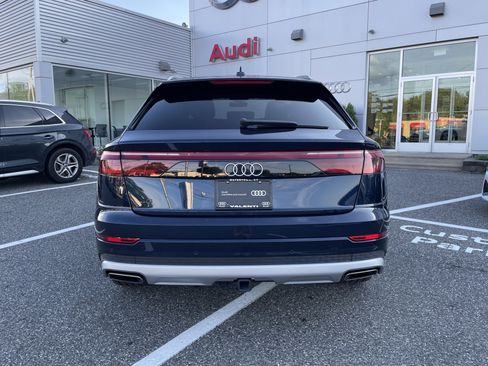Used 2025 Audi Q8 Premium Plus image 5