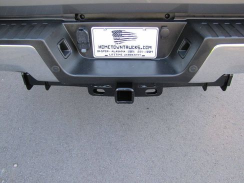 Used 2022 Ford F250 Lariat w/ Lariat Value Package AWD/4WD image 31