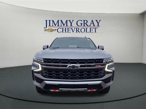 Used 2022 Chevrolet Tahoe Z71 w/ Luxury Package image 8