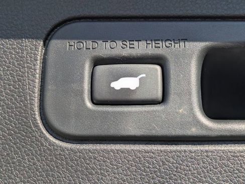 Used 2024 Honda Pilot Elite image 15