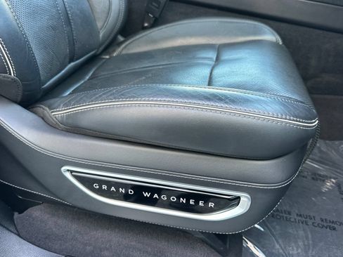 Used 2023 Jeep Grand Wagoneer Series II AWD/4WD image 25