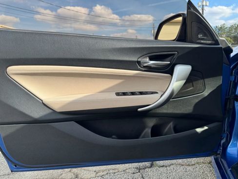 Used 2016 BMW M235i Convertible w/ Technology Package image 59