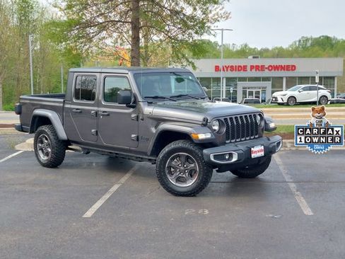 Used 2020 Jeep Gladiator Sport w/ Quick Order Package 24S image 2