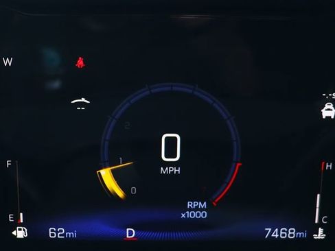 Used 2024 Chevrolet Trax LT w/ Driver Confidence Package image 42