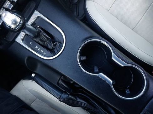 Used 2018 Ford Mustang Premium RWD image 35