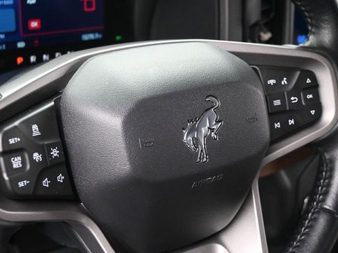 Used 2024 Ford Bronco Outer Banks image 15