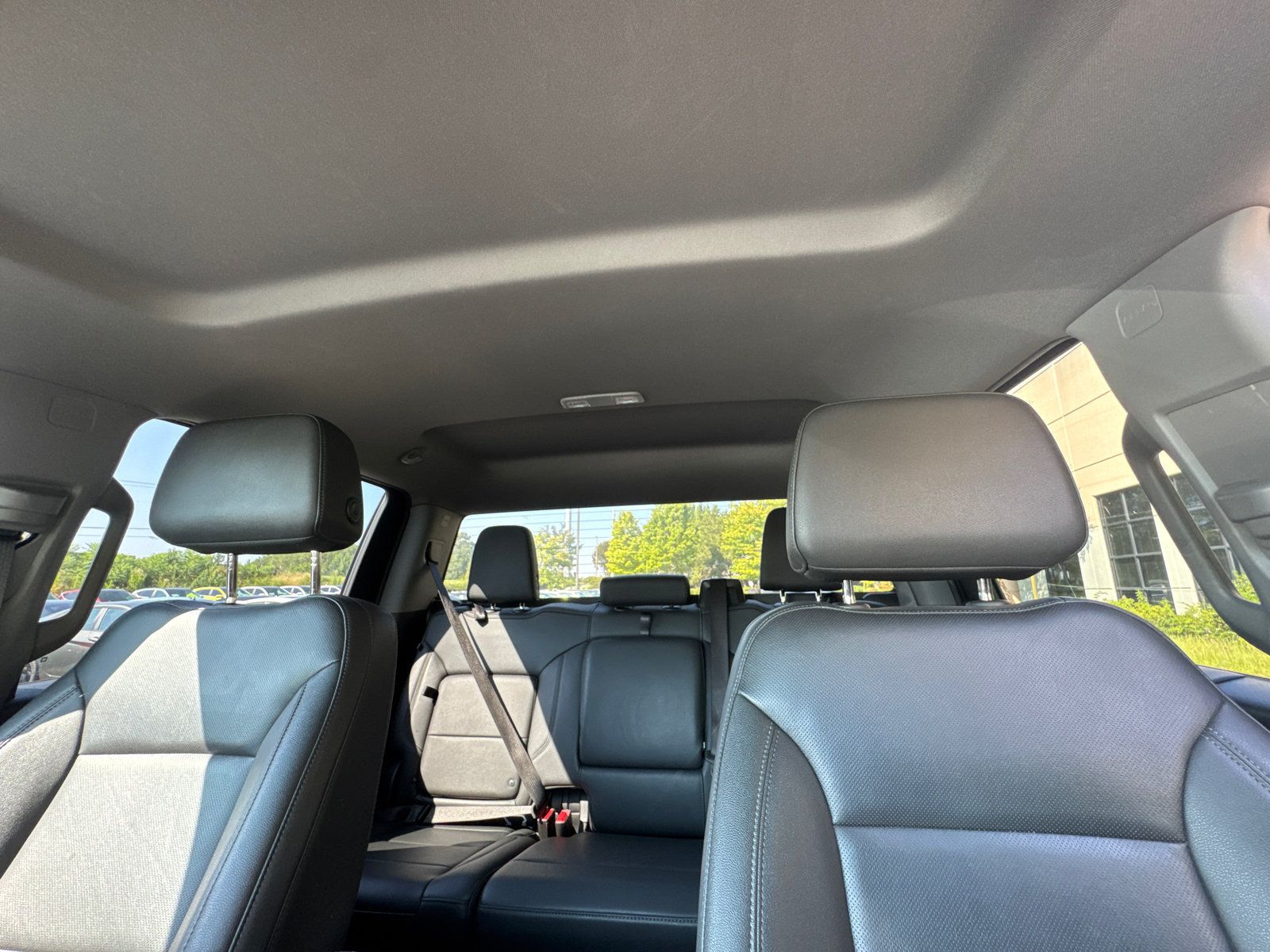 Used 2025 GMC Sierra 1500 SLT RWD image 31