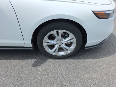 Used 2024 Honda Accord LX image 9