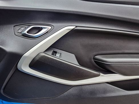 Used 2022 Chevrolet Camaro SS image 33