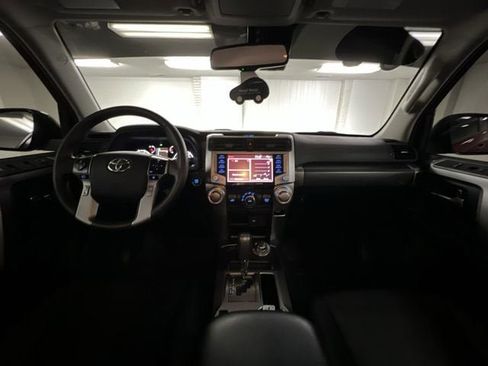 Used 2024 Toyota 4Runner SR5 AWD/4WD image 19