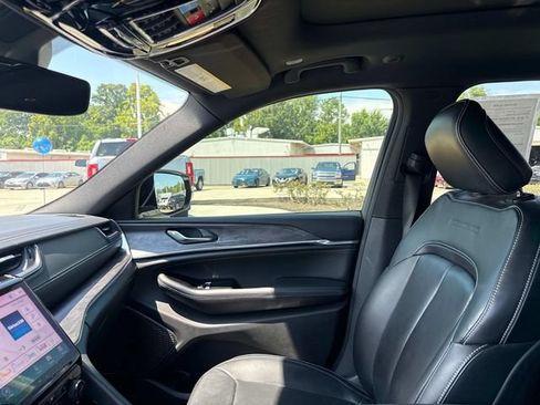 Used 2023 Jeep Grand Cherokee L Overland w/ MOPAR Finishing Package RWD image 22