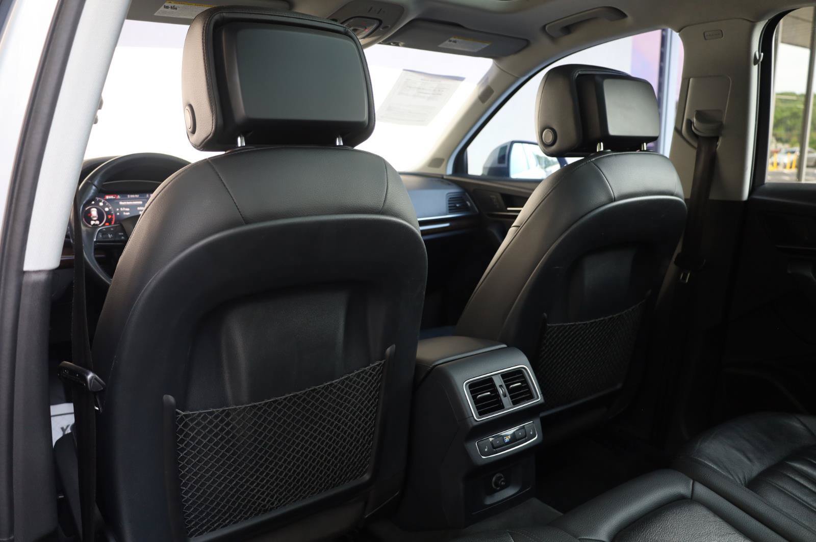 Used 2018 Audi Q5 2.0T Premium Plus w/ Premium Plus Package AWD/4WD image 24