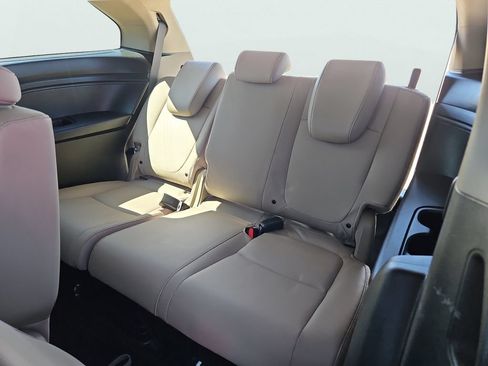 Certified 2024 Honda Odyssey EX-L image 36