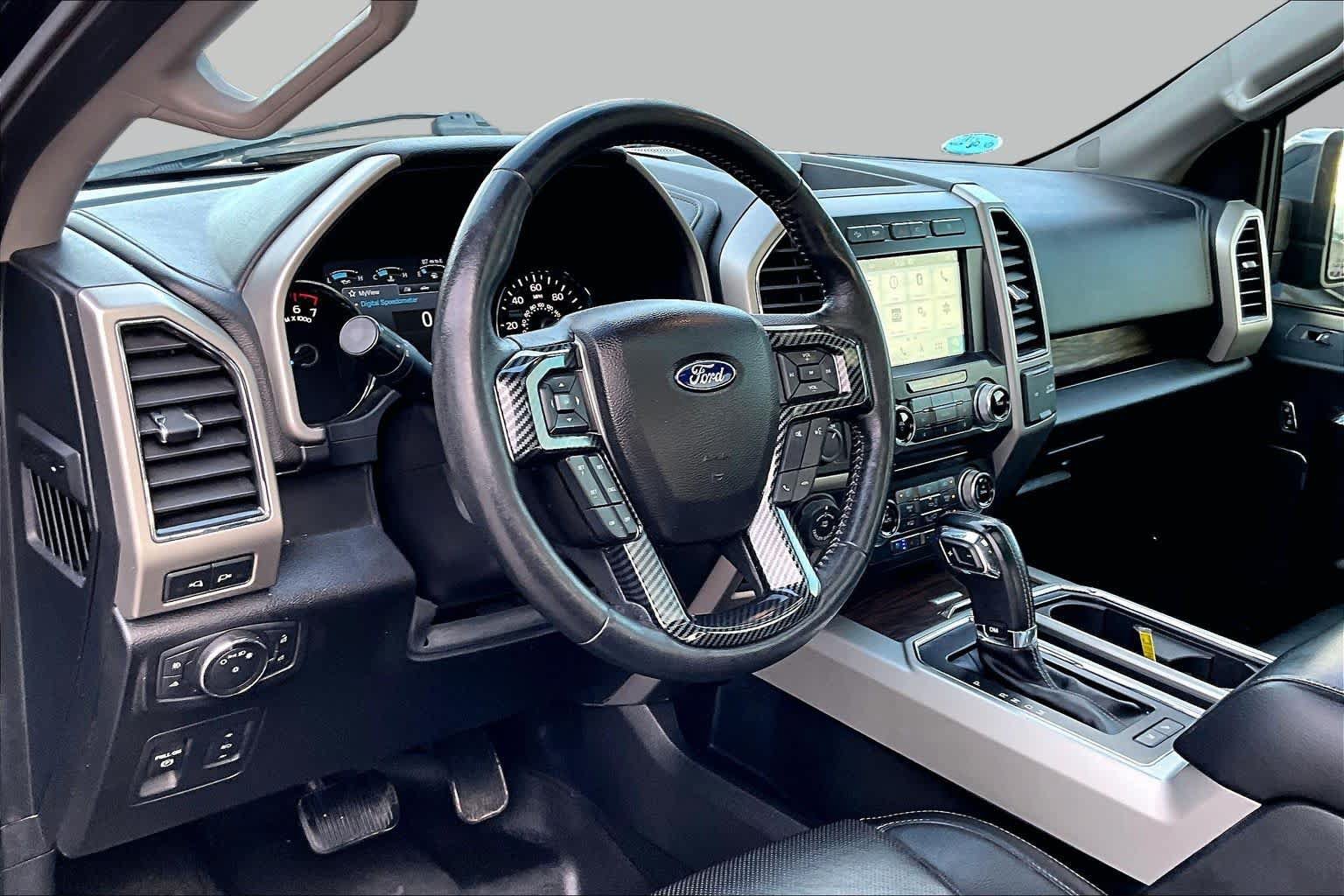 Used 2018 Ford F150 Lariat w/ Equipment Group 502A Luxury AWD/4WD image 20