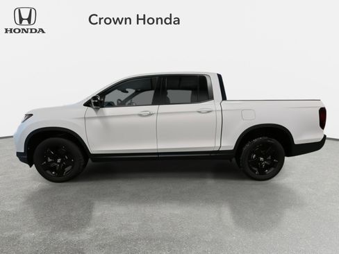 New 2026 Honda Ridgeline Black Edition image 2