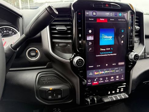 Used 2025 RAM 2500 Big Horn image 17