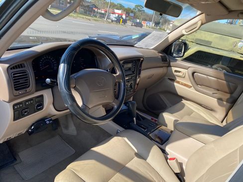 Used 1998 Toyota Land Cruiser image 21