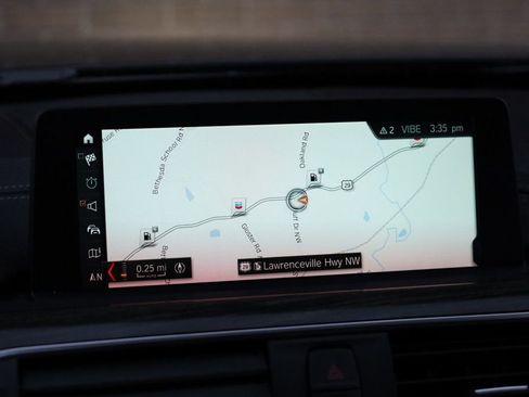 Used 2018 BMW 330e image 31