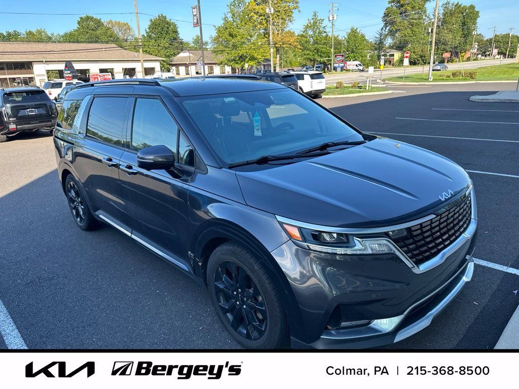 Used 2022 Kia Carnival SX FWD image 5