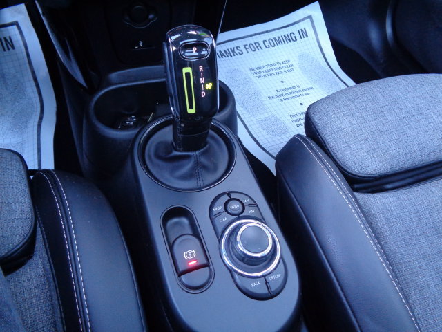 Used 2023 MINI Cooper SE FWD image 12