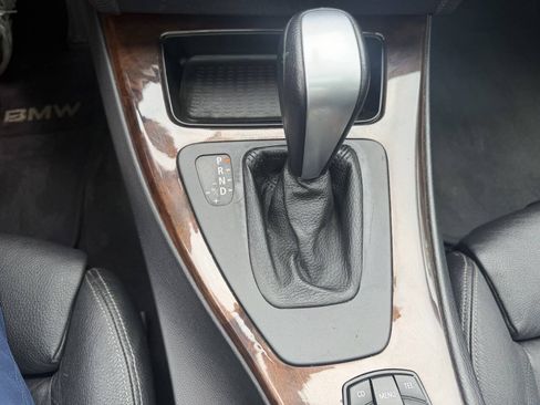 Used 2011 BMW 328i xDrive Wagon AWD/4WD image 31