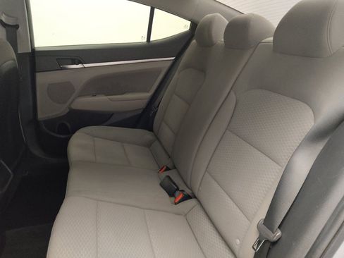 Used 2020 Hyundai Elantra Value Edition FWD image 18