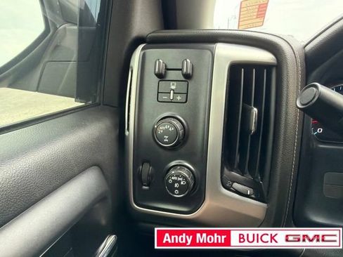Used 2018 GMC Sierra 1500 SLE w/ SLE Value Package AWD/4WD image 32