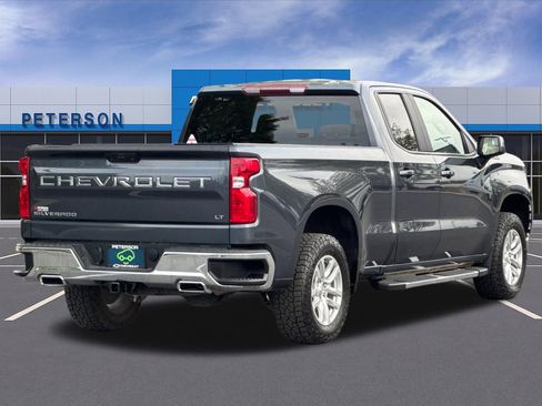 Certified 2022 Chevrolet Silverado 1500 LT AWD/4WD image 4