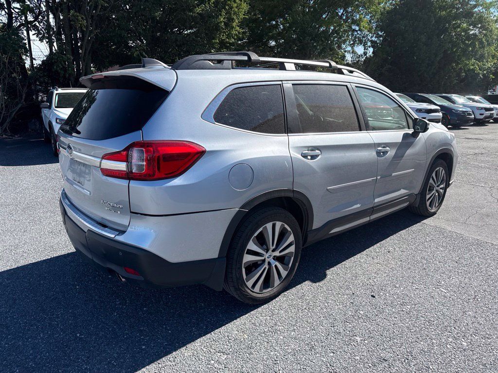 Used 2021 Subaru Ascent Limited w/ Technology Package AWD/4WD image 5