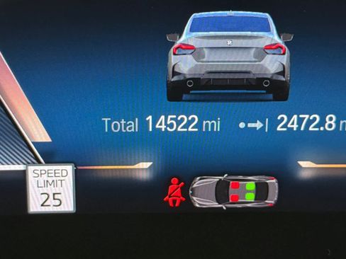 Used 2023 BMW 230i Coupe w/ M Sport Package image 25