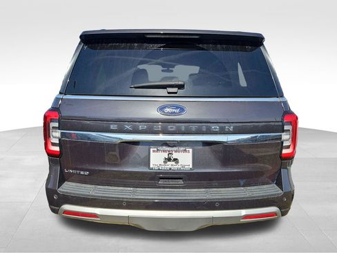 Used 2024 Ford Expedition Limited image 5