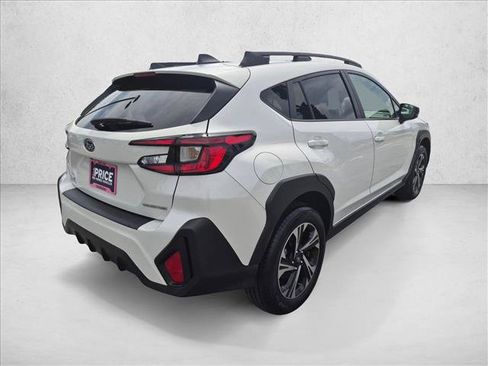 Used 2024 Subaru Crosstrek 2.0i Premium AWD/4WD image 5