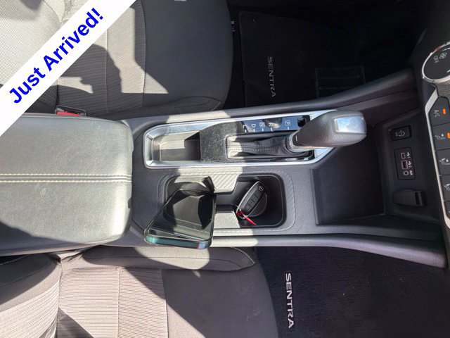 Used 2024 Nissan Sentra SV FWD image 26