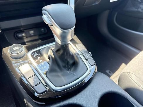 New 2026 Kia Seltos S FWD image 28