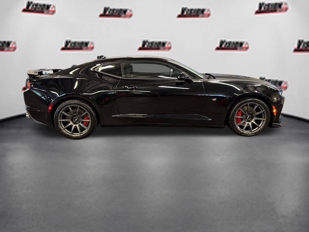 Used 2023 Chevrolet Camaro SS RWD image 4