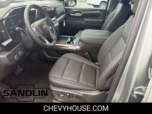 New 2026 Chevrolet Silverado 3500 LT w/ Texas Edition image 9